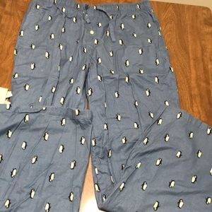 Pajama pants with penguins